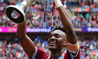 又见故人来！维拉为冲英超冠军 弃马伦招揽当年射手王