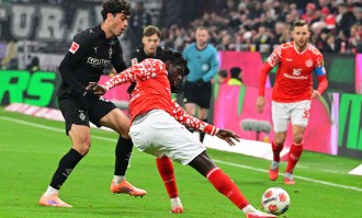 （体育）足球——德甲：美因茨不敌门兴格拉德巴赫